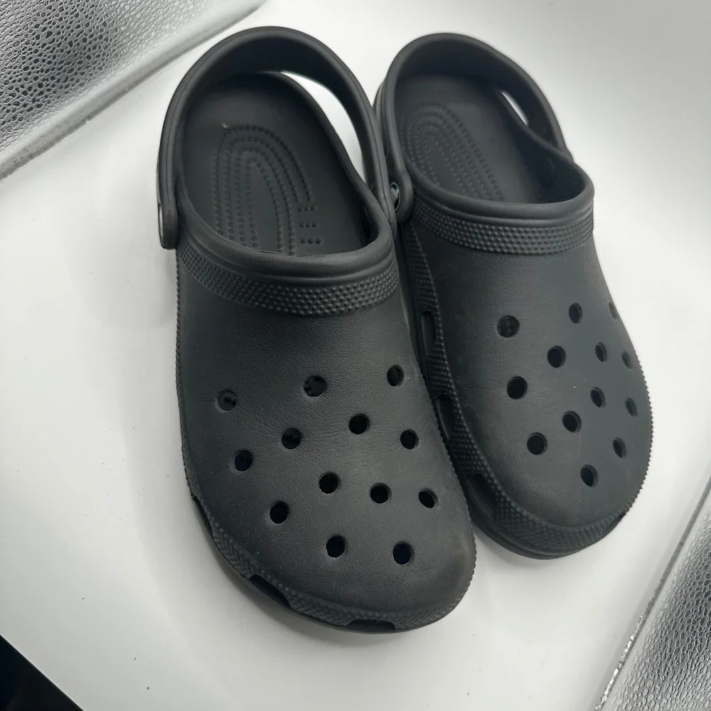Crocs Classic Clog Black Unisex Men 9 Women 11 Slip On Comfort Water Shoes